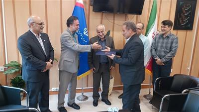 آیین امضای قرارداد خدمات نظارت بر عملیات استخراجی معادن